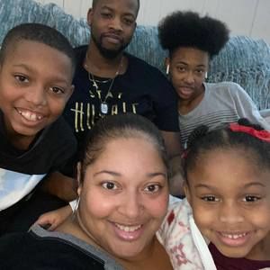 Meet your Posher, Cassandra